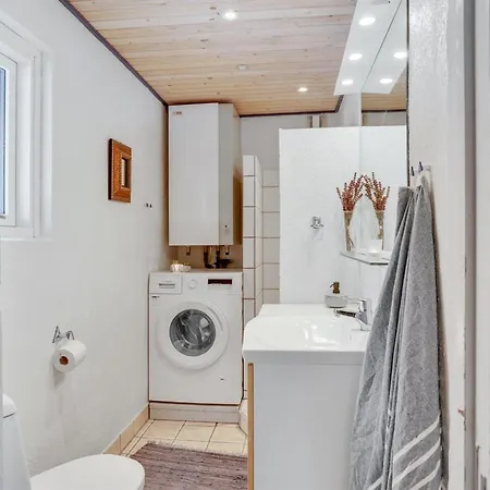 Semesterbostad Bendine - 100m To The Fjord By Interhome Storvorde