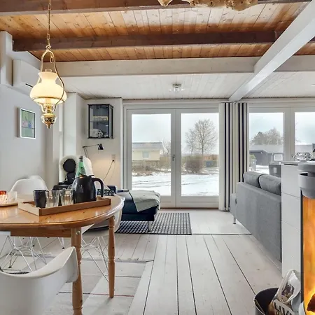 Bendine - 100m To The Fjord By Interhome *